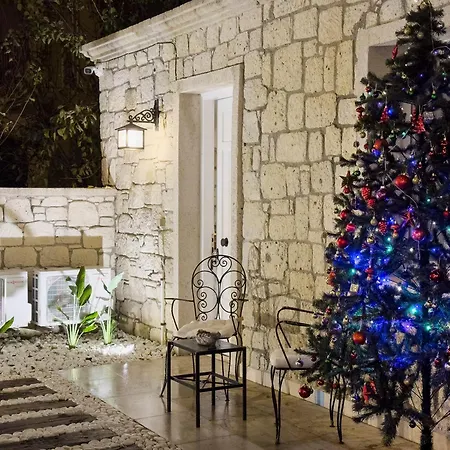 Bed & Breakfast Fedora Alaçatı