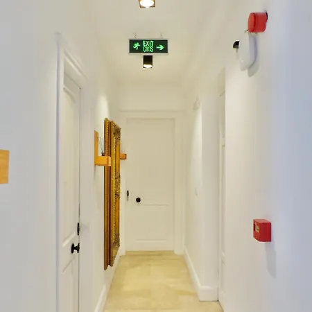 Bed & Breakfast Fedora 3*