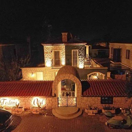 Fedora Bed & Breakfast Alaçatı