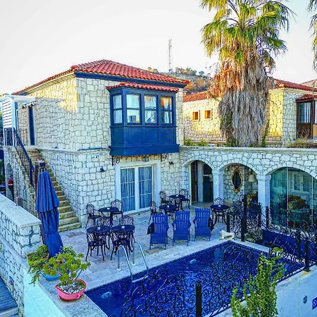 Bed & Breakfast Fedora Alaçatı