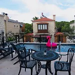 Fedora Bed & Breakfast 3*