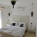 Fedora Bed & Breakfast Alaçatı